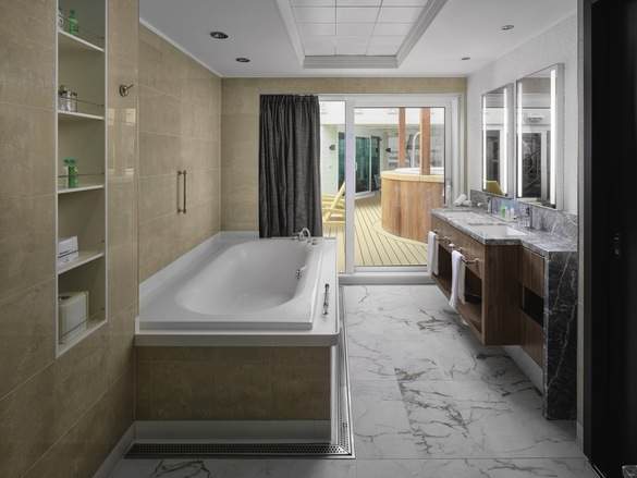 NCL, Norwegian Pearl, The Haven 3-Bedroom Garden Villa 2.jpeg